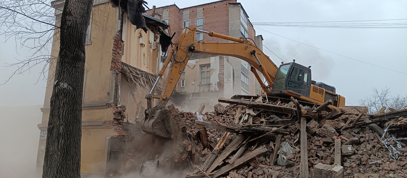 Услуги по сносу и демонтажу старых домов, строений и сооружений в Клинцах